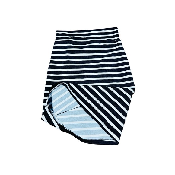 Soho‎ Lady Los Angeles Grey Knee length Slim pencil Skirt Size Pl Stripe - Picture 4 of 8